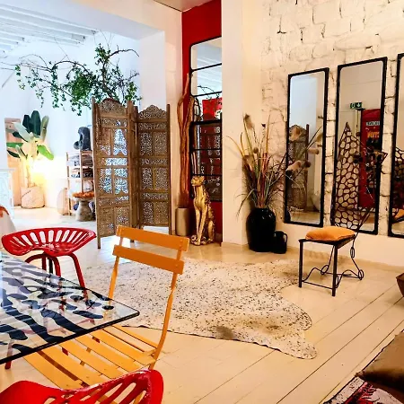 Unique 150m2 Artist